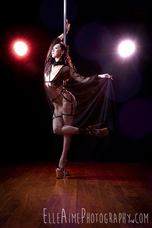 Elle_Aime_Photography_by_Leah_Marie-Yoko-1-2