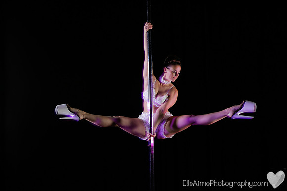 Flux Vertical Theatre - Leah (7 of 9)