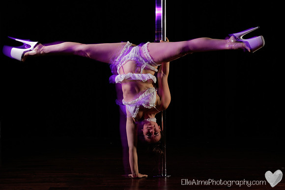 Flux Vertical Theatre - Leah (8 of 9)