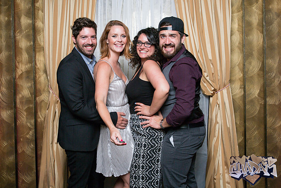 ElleAimePhotographybyLeahMarie-ShadamPhotoBooth-122