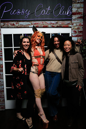 Pussy Cat Club Photobooth - Flux Theatre-36
