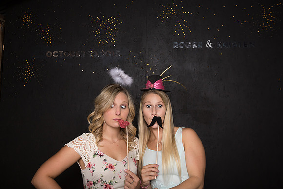 Elle Aime Photography by Leah Marie - Kristen and Roger Photo Booth-19