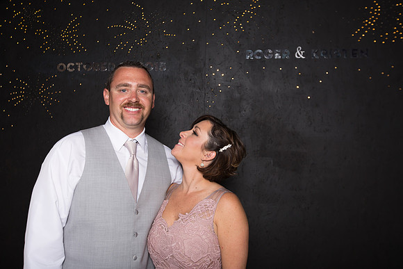 Elle Aime Photography by Leah Marie - Kristen and Roger Photo Booth-40