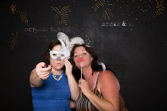 Elle Aime Photography by Leah Marie - Kristen and Roger Photo Booth-101