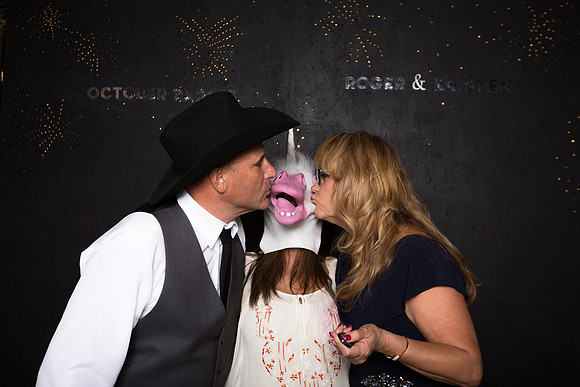 Elle Aime Photography by Leah Marie - Kristen and Roger Photo Booth-189