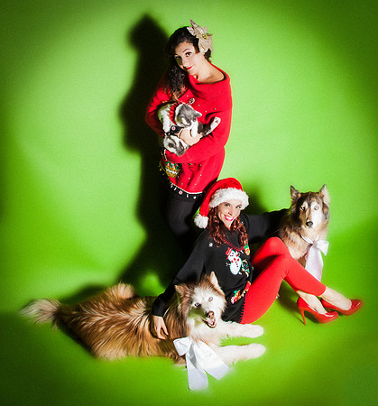 Leah Marie Share House Photography - Awkward Family Photos-1