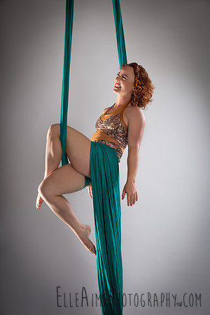Leah_Marie_Studio-Amy_silk (1 of 7)