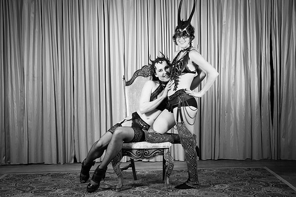 Elle Aime Photography by Leah Marie - Lyraphic Photo Booth-26