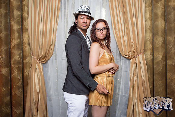 ElleAimePhotographybyLeahMarie-ShadamPhotoBooth-16