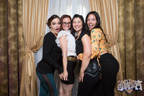ElleAimePhotographybyLeahMarie-ShadamPhotoBooth-43