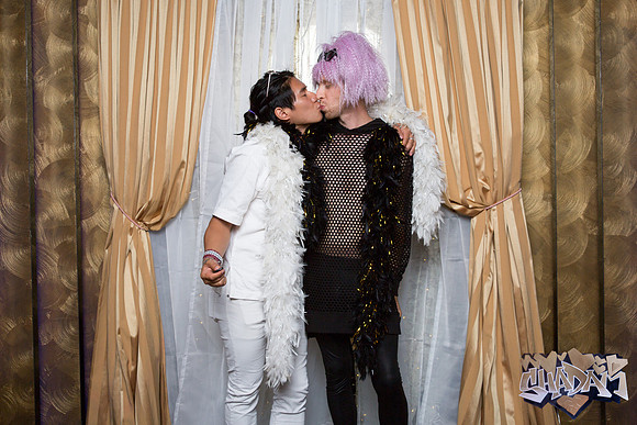 ElleAimePhotographybyLeahMarie-ShadamPhotoBooth-55