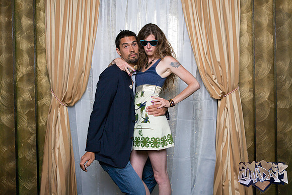 ElleAimePhotographybyLeahMarie-ShadamPhotoBooth-111