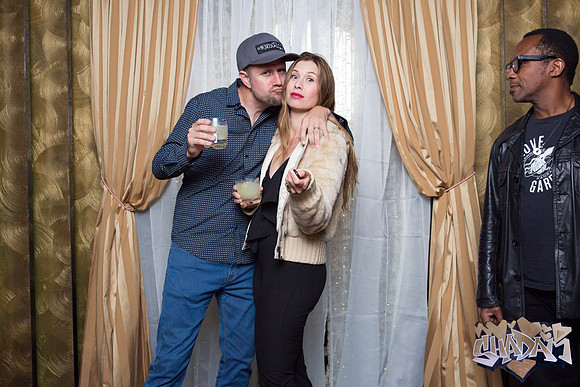 ElleAimePhotographybyLeahMarie-ShadamPhotoBooth-153