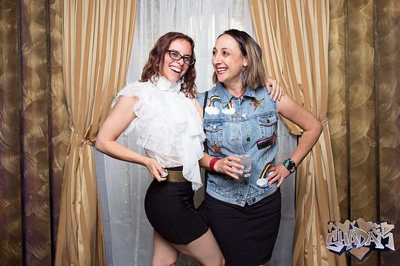 ElleAimePhotographybyLeahMarie-ShadamPhotoBooth-177