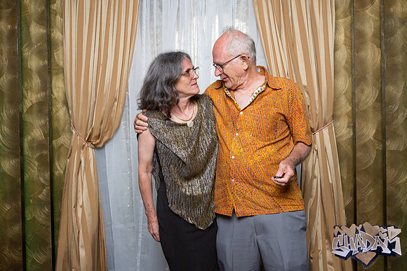 ElleAimePhotographybyLeahMarie-ShadamPhotoBooth-187