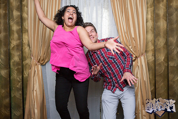 ElleAimePhotographybyLeahMarie-ShadamPhotoBooth-192