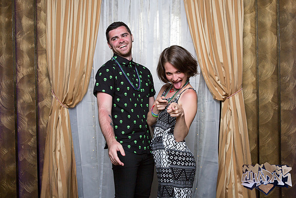 ElleAimePhotographybyLeahMarie-ShadamPhotoBooth-195