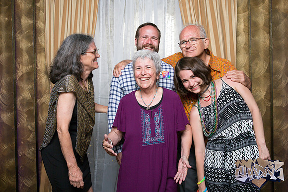 ElleAimePhotographybyLeahMarie-ShadamPhotoBooth-227