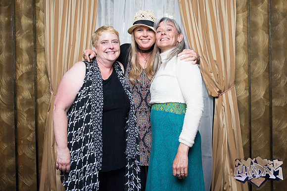 ElleAimePhotographybyLeahMarie-ShadamPhotoBooth-253
