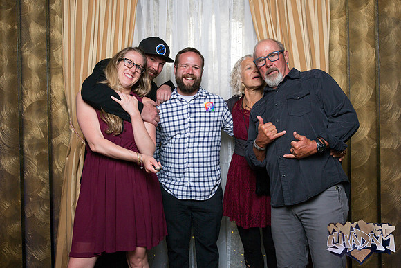 ElleAimePhotographybyLeahMarie-ShadamPhotoBooth-257