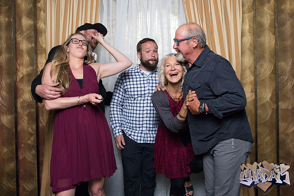 ElleAimePhotographybyLeahMarie-ShadamPhotoBooth-259