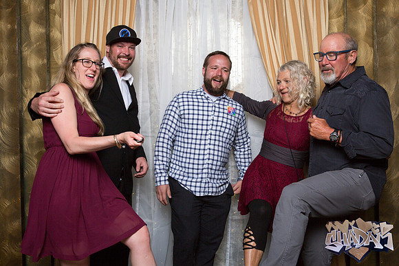 ElleAimePhotographybyLeahMarie-ShadamPhotoBooth-261