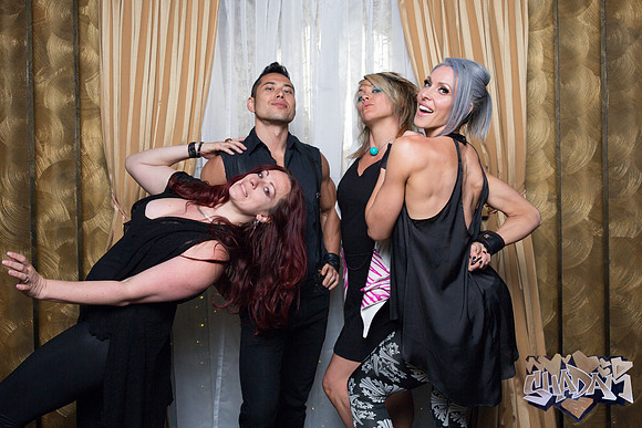 ElleAimePhotographybyLeahMarie-ShadamPhotoBooth-278