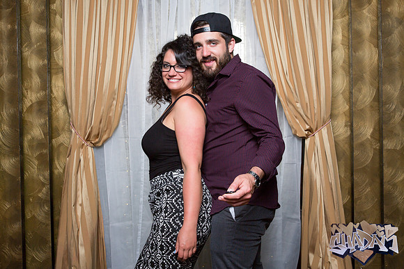 ElleAimePhotographybyLeahMarie-ShadamPhotoBooth-290