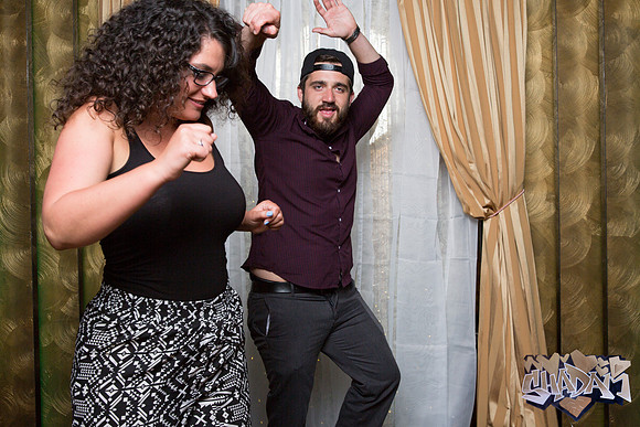 ElleAimePhotographybyLeahMarie-ShadamPhotoBooth-291