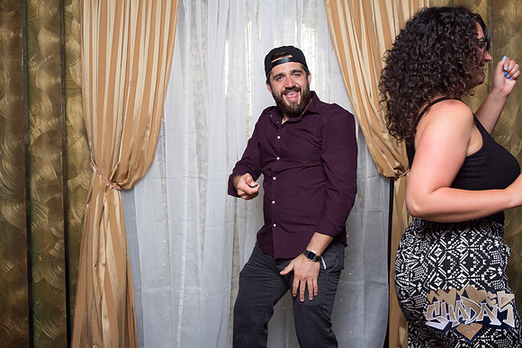 ElleAimePhotographybyLeahMarie-ShadamPhotoBooth-292
