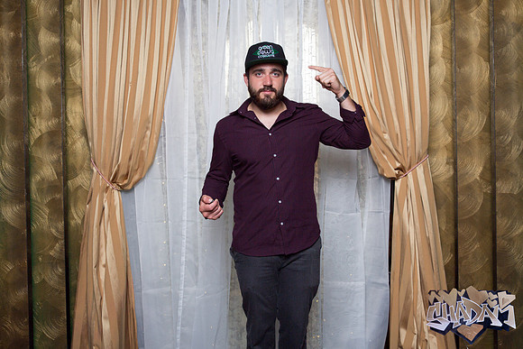 ElleAimePhotographybyLeahMarie-ShadamPhotoBooth-296
