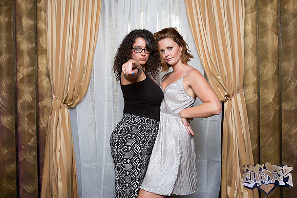 ElleAimePhotographybyLeahMarie-ShadamPhotoBooth-298
