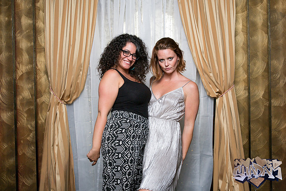 ElleAimePhotographybyLeahMarie-ShadamPhotoBooth-299