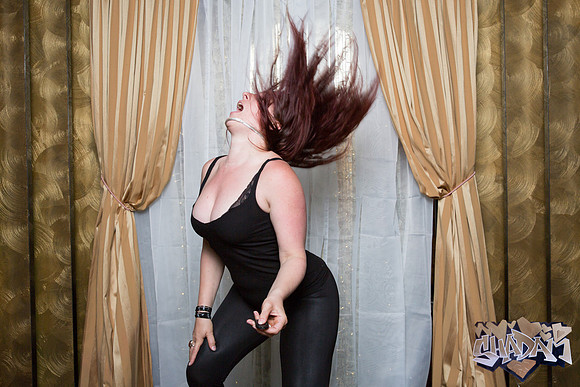 ElleAimePhotographybyLeahMarie-ShadamPhotoBooth-326