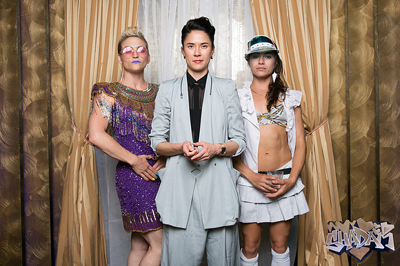 ElleAimePhotographybyLeahMarie-ShadamPhotoBooth-383
