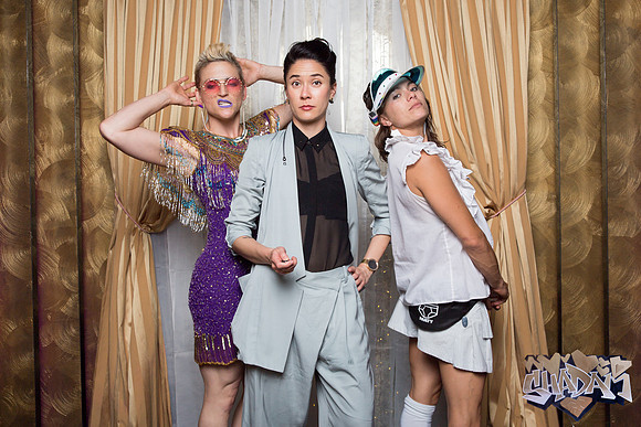 ElleAimePhotographybyLeahMarie-ShadamPhotoBooth-384