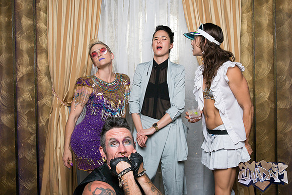 ElleAimePhotographybyLeahMarie-ShadamPhotoBooth-390