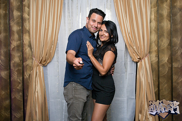 ElleAimePhotographybyLeahMarie-ShadamPhotoBooth-395