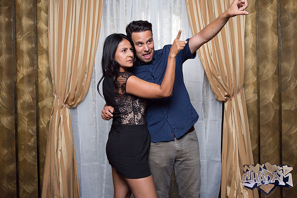 ElleAimePhotographybyLeahMarie-ShadamPhotoBooth-399