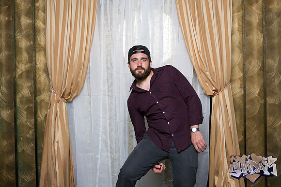 ElleAimePhotographybyLeahMarie-ShadamPhotoBooth-403