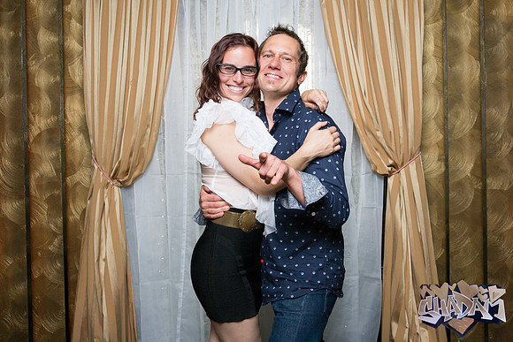ElleAimePhotographybyLeahMarie-ShadamPhotoBooth-413