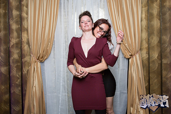ElleAimePhotographybyLeahMarie-ShadamPhotoBooth-422