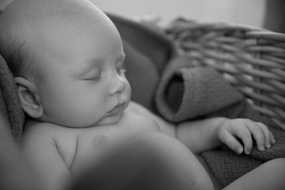 Elle-Aime-Photography-Leah-Marie-Baby Kuma-48