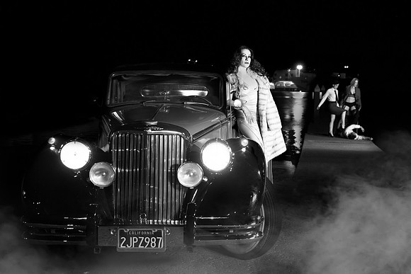 14Femme Fatale-16-2