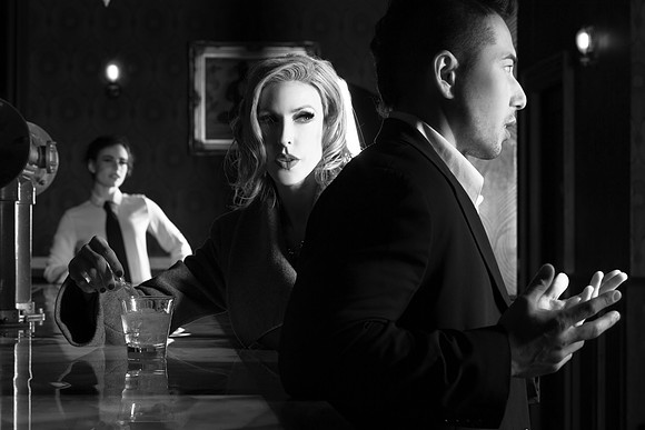 9Femme Fatale-15