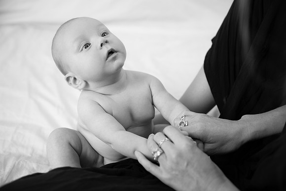 Elle-Aime-Photography-Leah-Marie-Baby Kuma-19