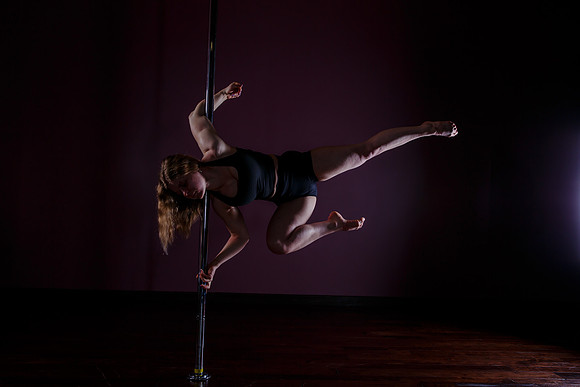 Flux Vertical Theatre Instructors - Kate Pole-8