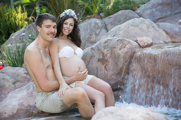 Leah Marie of Elle Aime Photography - RJ Maternity-32