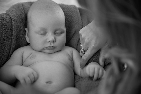 Elle-Aime-Photography-Leah-Marie-Baby Kuma-46