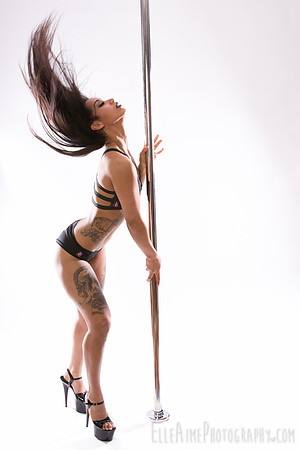Elle Aime Photography by Leah Marie - Cheseray Pole Dance (4 of 12)-2